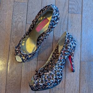 Betsey Johnson Leopard Woven Heels